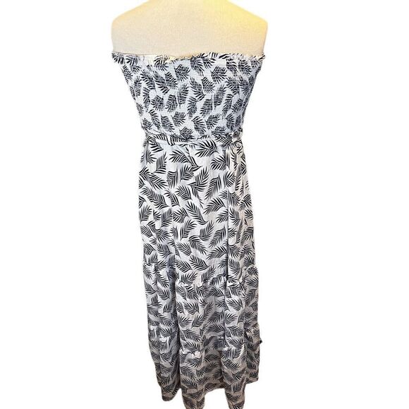 “”SUPER””, Bahamian long maxi dress with blue palm tree leaves. - Picture 4 of 7